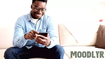 Psychologists Reveal Secret to Successful Dating Profiles