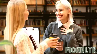 Psychology says people who are a joy to talk to often display these 7 subtle qualities that draw others in