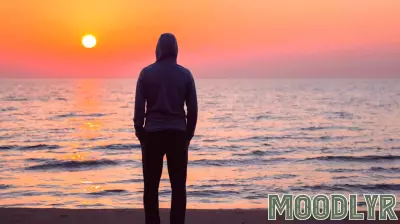 Psychology says people who don’t have family to lean on often develop these 9 strengths that make them even more secure in life than most people