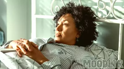 The 60-second morning mistake that's ruining your entire day, according to a psychologist
